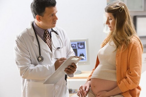 Mang thai bị v,iêm âm đ.ạo nguy hiểm như thế nào